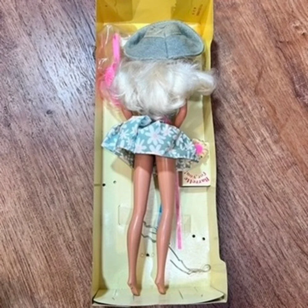 Mattel Sweet Daisy Barbie Doll 15133 1995 Special Military Edition Vintage‎